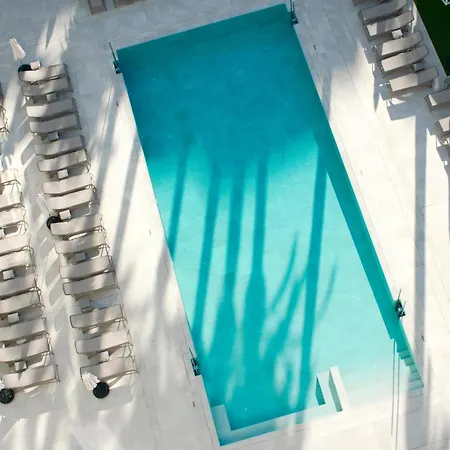Port City&beach Hotel