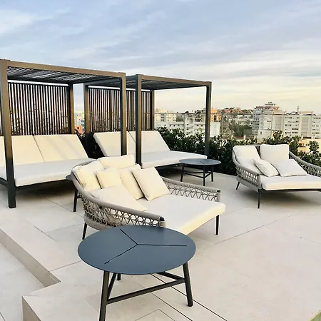 Port City&beach Hotel